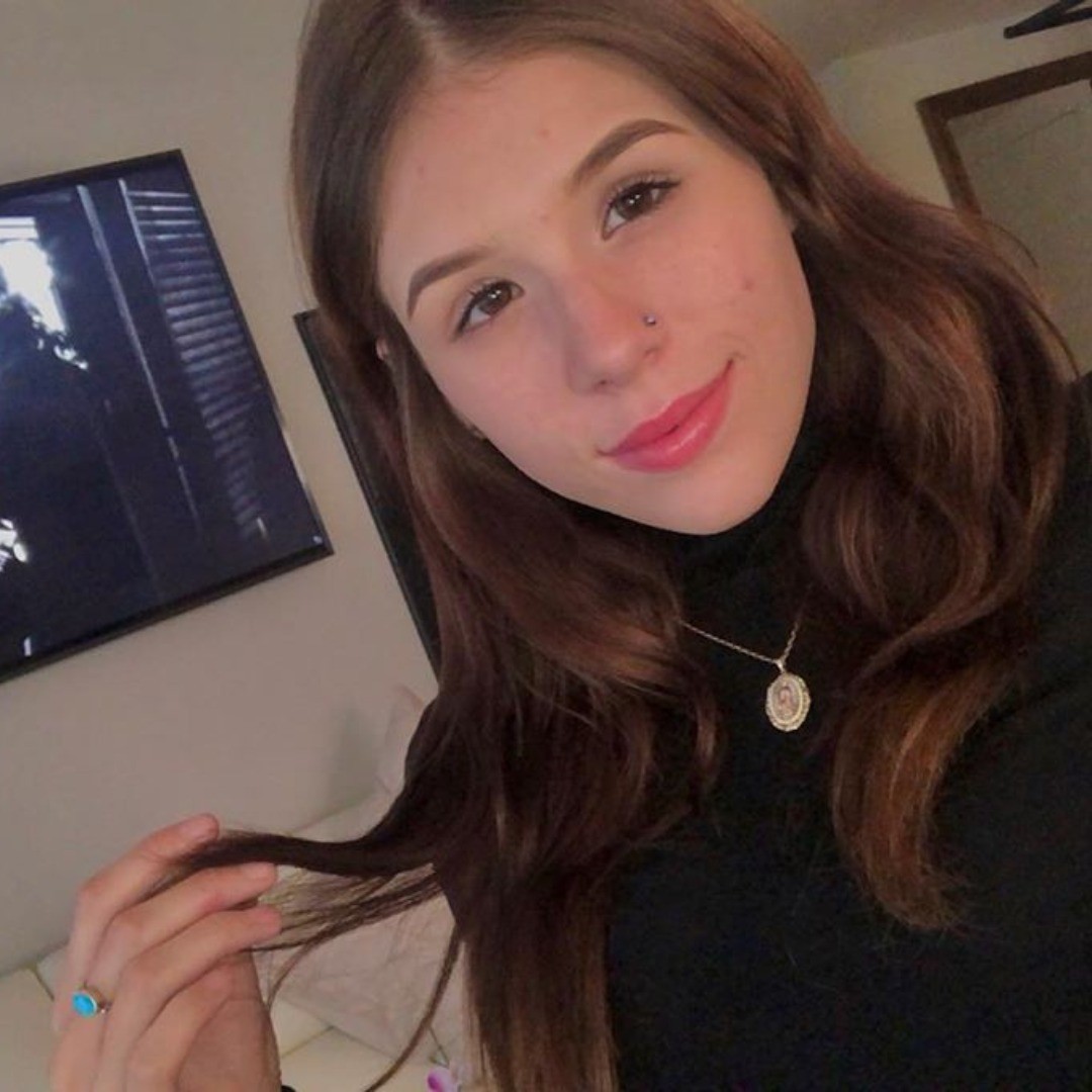 Isabel Moon: Bio, Age, Career & Net Worth 2026