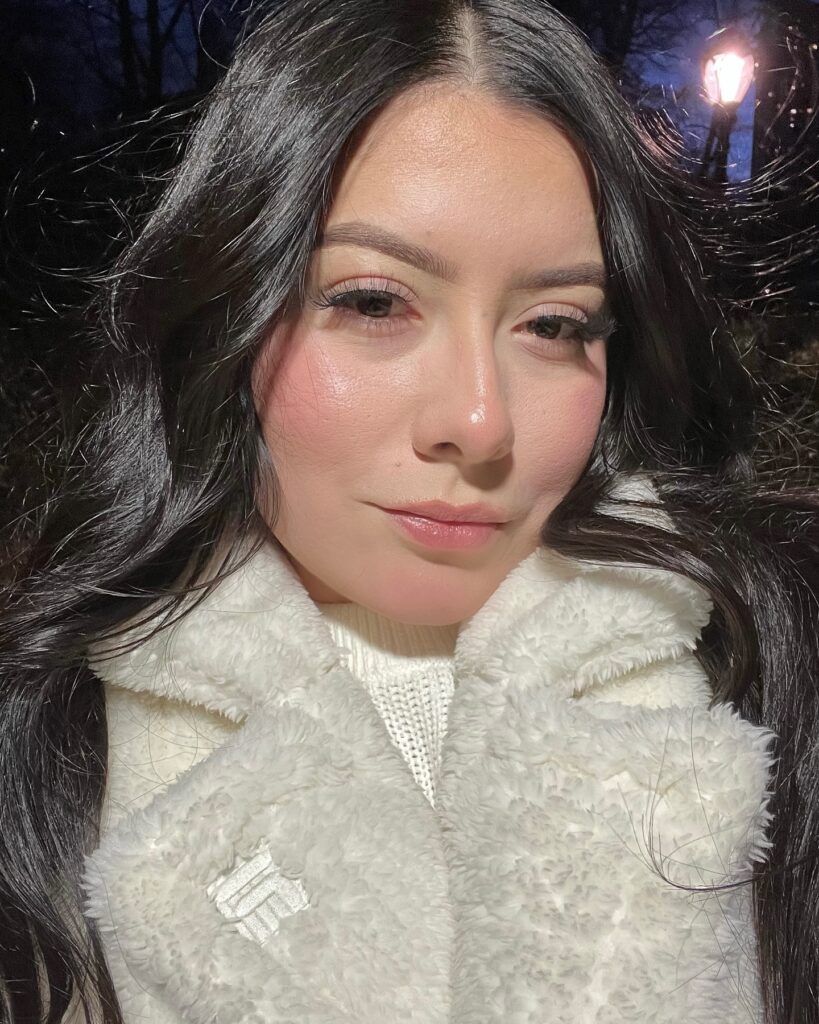 Vanessa Villanueva Age, Career, Height & Net Worth 2026